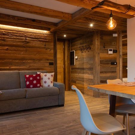 Les Reves Des Montagnards, Appartements De Charme Torgnon Exterior foto