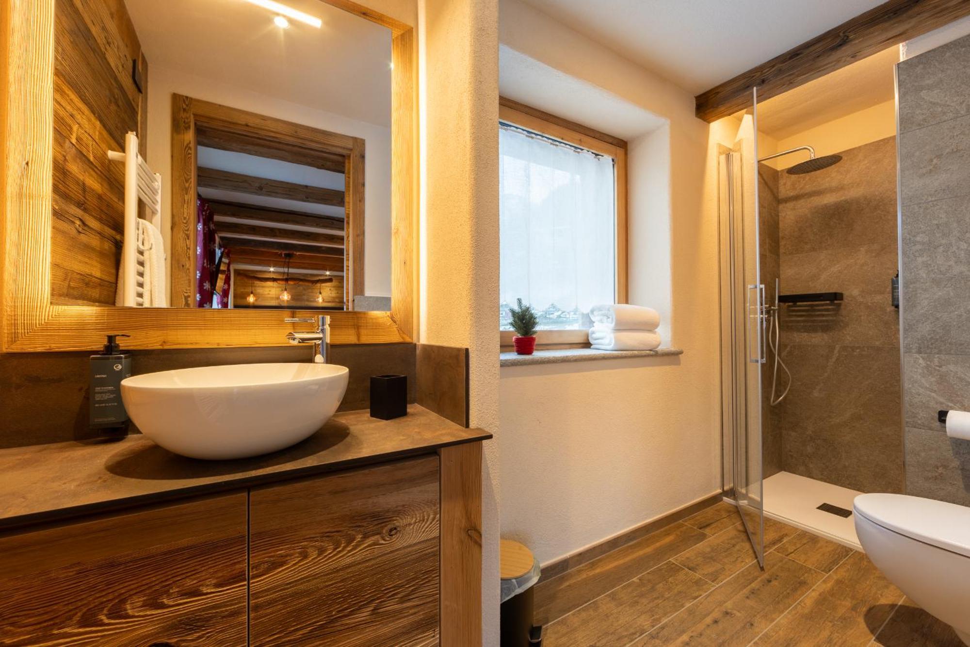 Les Reves Des Montagnards, Appartements De Charme Torgnon Exterior foto