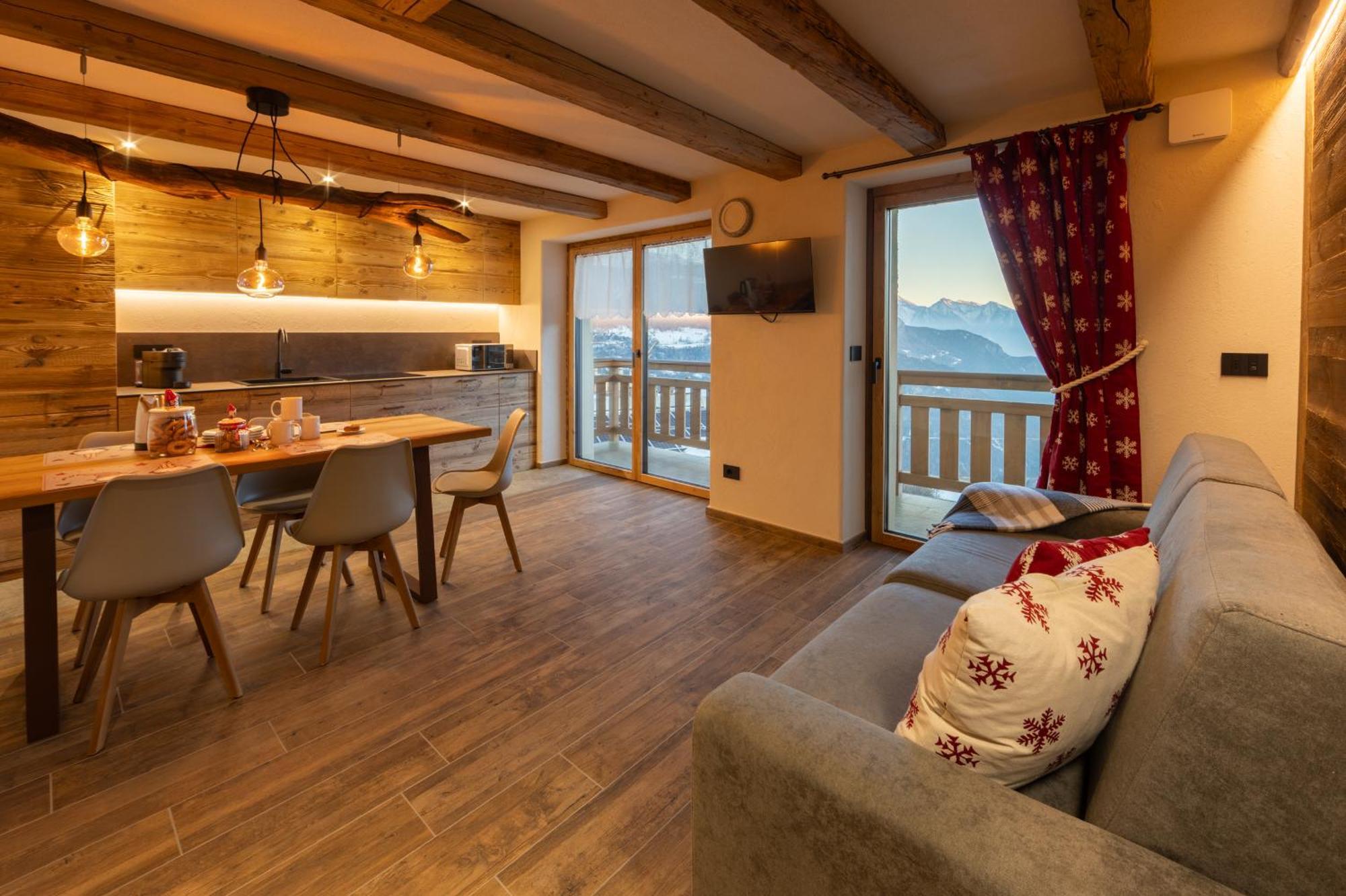 Les Reves Des Montagnards, Appartements De Charme Torgnon Exterior foto