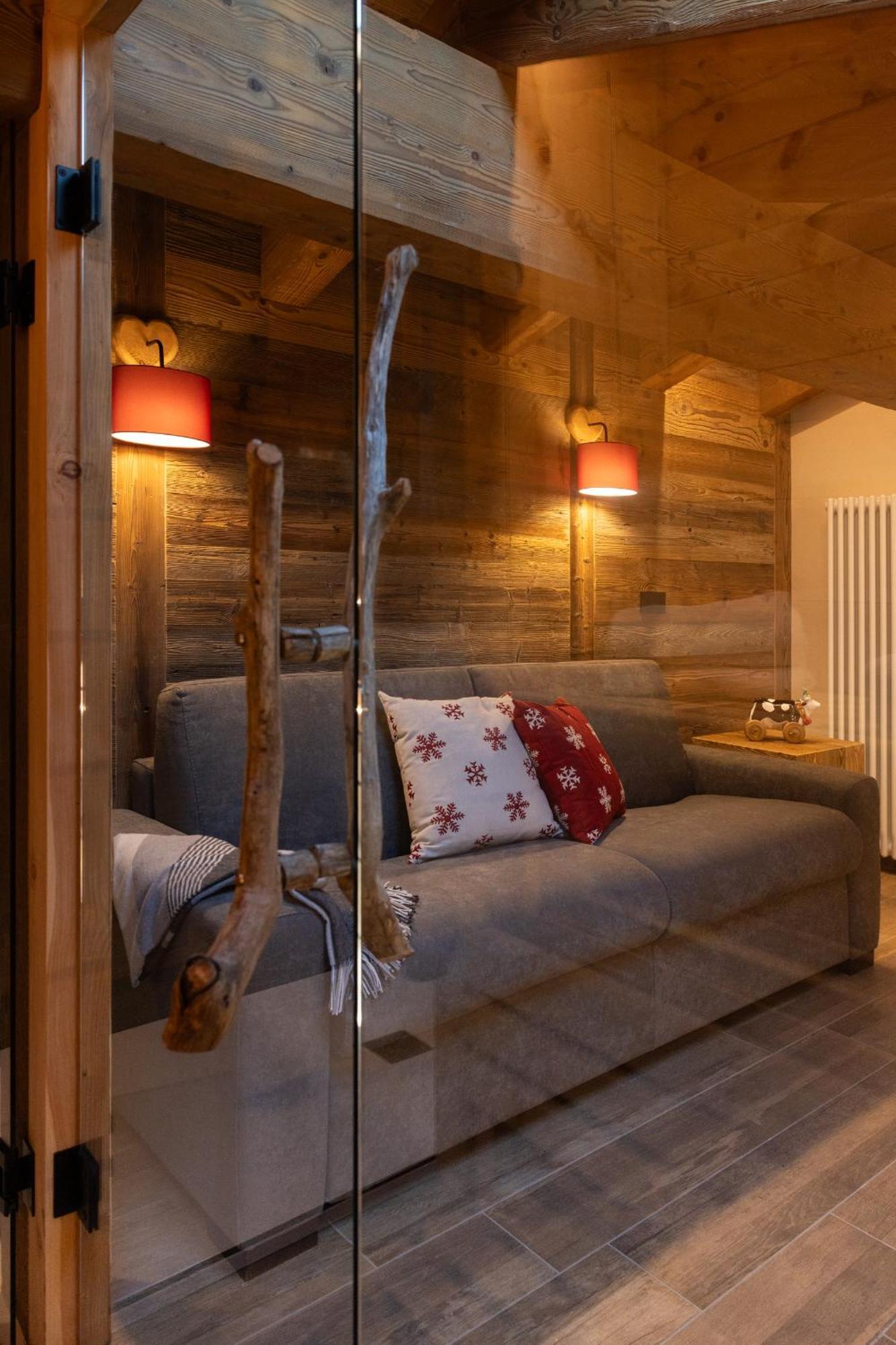 Les Reves Des Montagnards, Appartements De Charme Torgnon Exterior foto